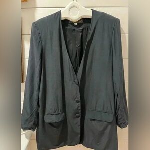 VINTAGE TWO ROADS 100 💯 silk black  blazer size 11 ⚠️